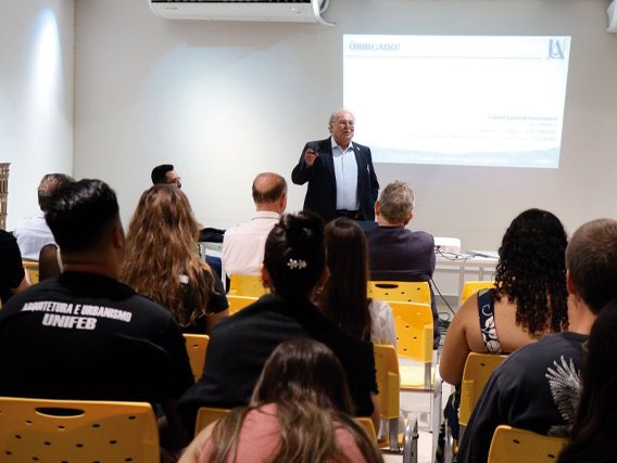Mussa Calil em mobilização pela Fundação Educacional de Barretos